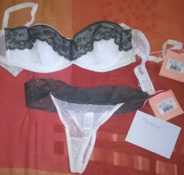 Ensemble " Dessous chéri ", Dessous chéri