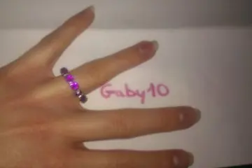 Bague violette strass, Inconnue