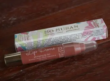 Lip Dome, So Susan