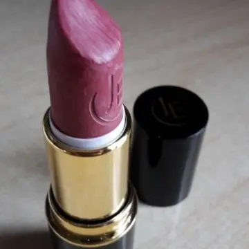rouge à lèvre lilas, Jean d'Estrées