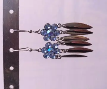 Boucle d'oreille, Inconnue