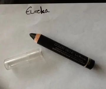 Kajal noir, L'Oréal