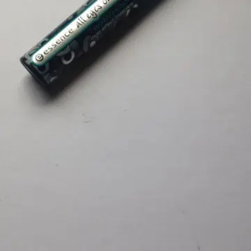 mascara all eyes on me, Essence