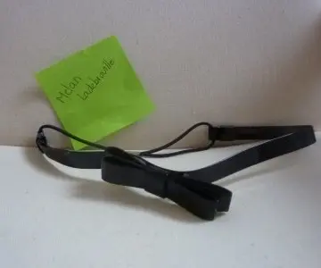 Headband retro noeud, Inconnue