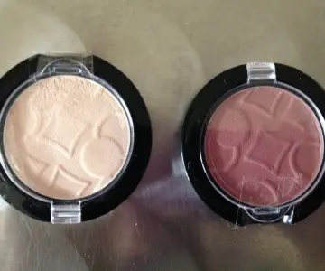 2 blush, Markwins International