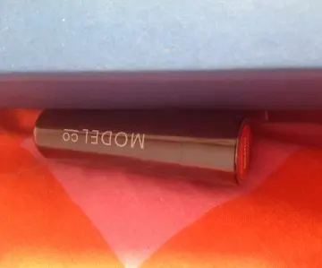 Rouge à lèvres matte, ModelCo