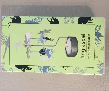 Bougeoir Carroussel, Anglaspel
