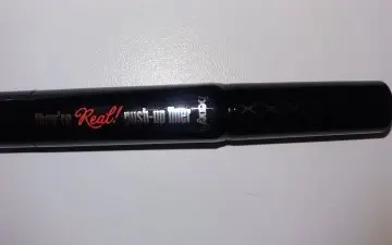 they're real! push up liner, Benefit