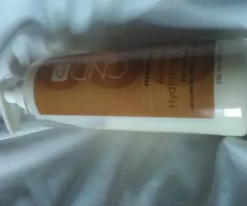 Lotion hydratante amande, CND spa