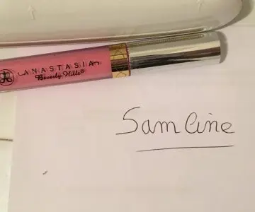 gloss mat, Anastasia Beverly Hills