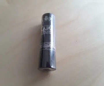 Intense kajal, Elite