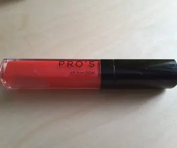 Gloss, Pro's couture