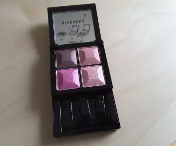 Prisme quator yeux, Givenchy