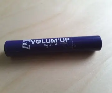 Volum'up, Agnès b.