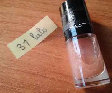 Vernis pailletté, Gemey Maybelline