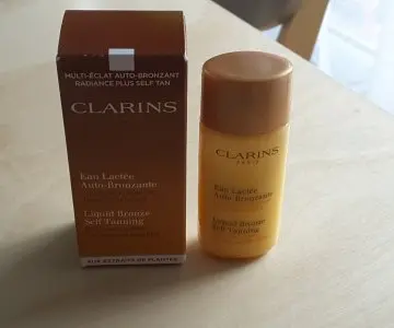 Eau lactée auto bronzante, Clarin's