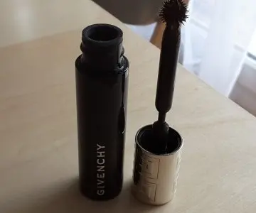Mascara phenomen, Givenchy