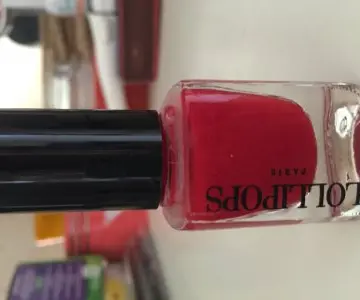 vernis rouge, Lollipops