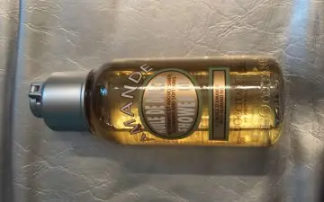 Huile de douche L'Occitane, L'Occitane en Provence
