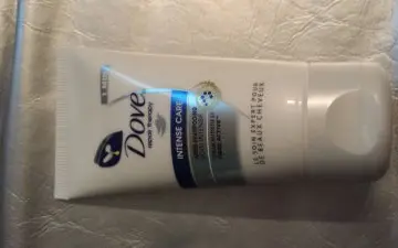 Après shampooing dove, Dove