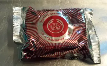 Savon canneberge givrée, The Body Shop