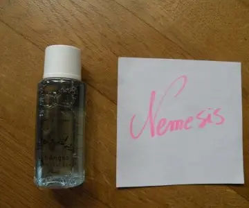 lotion tonique, L'eau bleu des anges