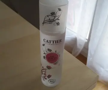 Eau fraîche exquise, Cattier