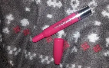 crayon gloss, Miss cop