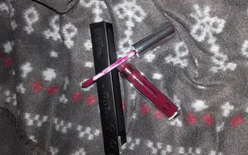 rouge à lèvres liquide, Anastasia Beverly Hills