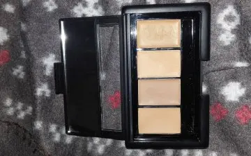palette anti imperfections, Elf