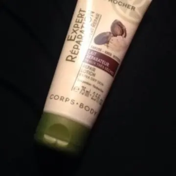 Lait réparateur peaux très seches, Yves Rocher