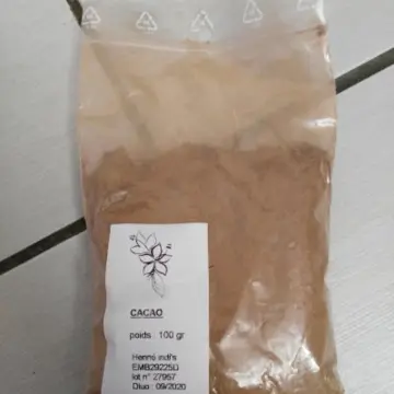 Poudre de Cacao, Henne indi's