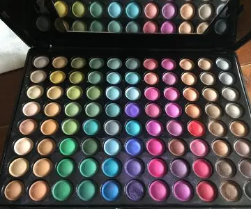 Palette 88 fards à paupières, PB Cosmetics