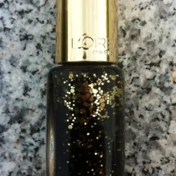 L'oréal Color riche 824, L'Oréal