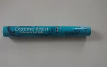 Mascara violet, Nivea