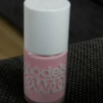 vernis model own, Models Own
