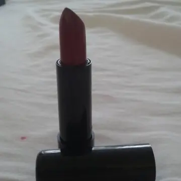 Rouge à lèvres, ModelCo