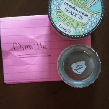 Creaseless Cream Shadow, Benefit