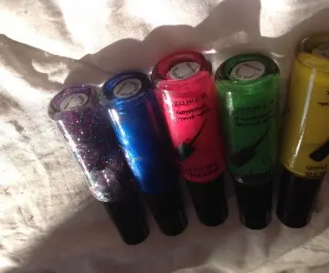 Vernis pointe très fine, Max & More