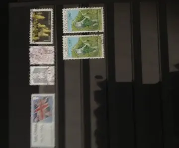 Timbres etrangers et francais, Inconnue