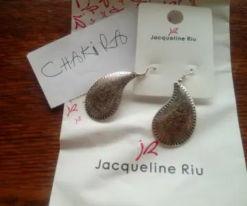 Boucles d'oreilles, Jacqueline Riu