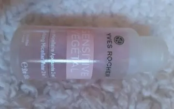 Sensitive végétal, eau micellaire apaisante 2 en, Yves Rocher