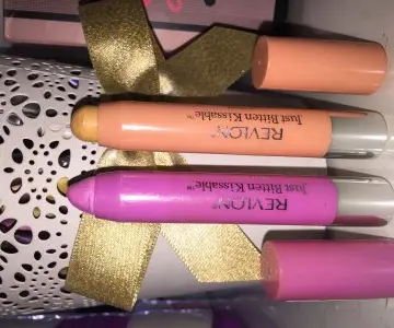 JUST BITTEN KISSABLE, Revlon