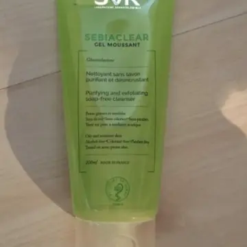 gel nettoyant sebiaclear, Laboratoire SVR