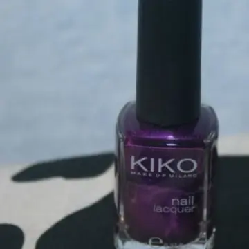 Vernis violet Kiko, KIKO