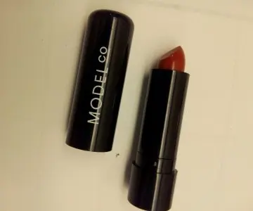 rouge a lèvre model co, ModelCo