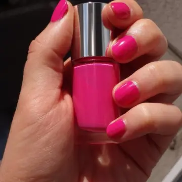 Vernis, Clinique