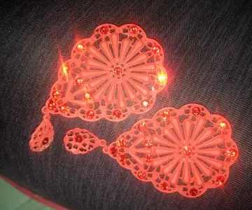 Boucles d'oreilles, Inconnue