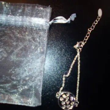 Bracelet fantaisie, Inconnue