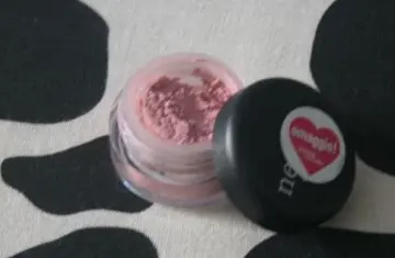 Blush minéral Neve Cosmetics, Neve cosmetics